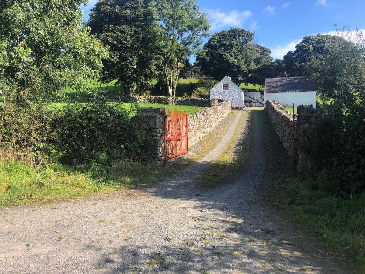 Tosses Cottage - Secluded Cottage With Hot Tub Newry Exterior foto